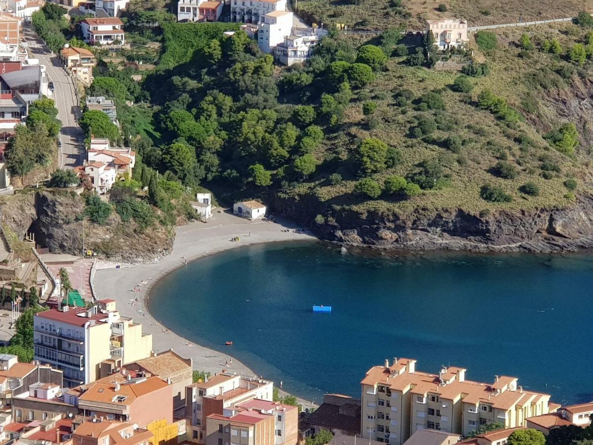 Apartamentos Nouvilas Portbou Eksteriør bilde